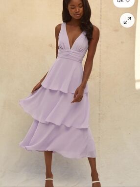 Lulus Celebration Time Sleeveless Tiered Midi Dress Size M